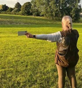 Handling Card - Image 2