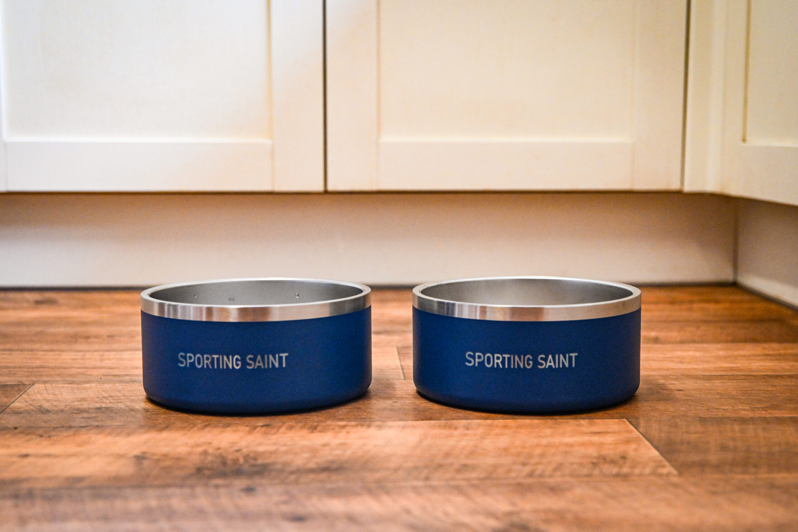 Sporting Saint Dog Bowl - Image 4